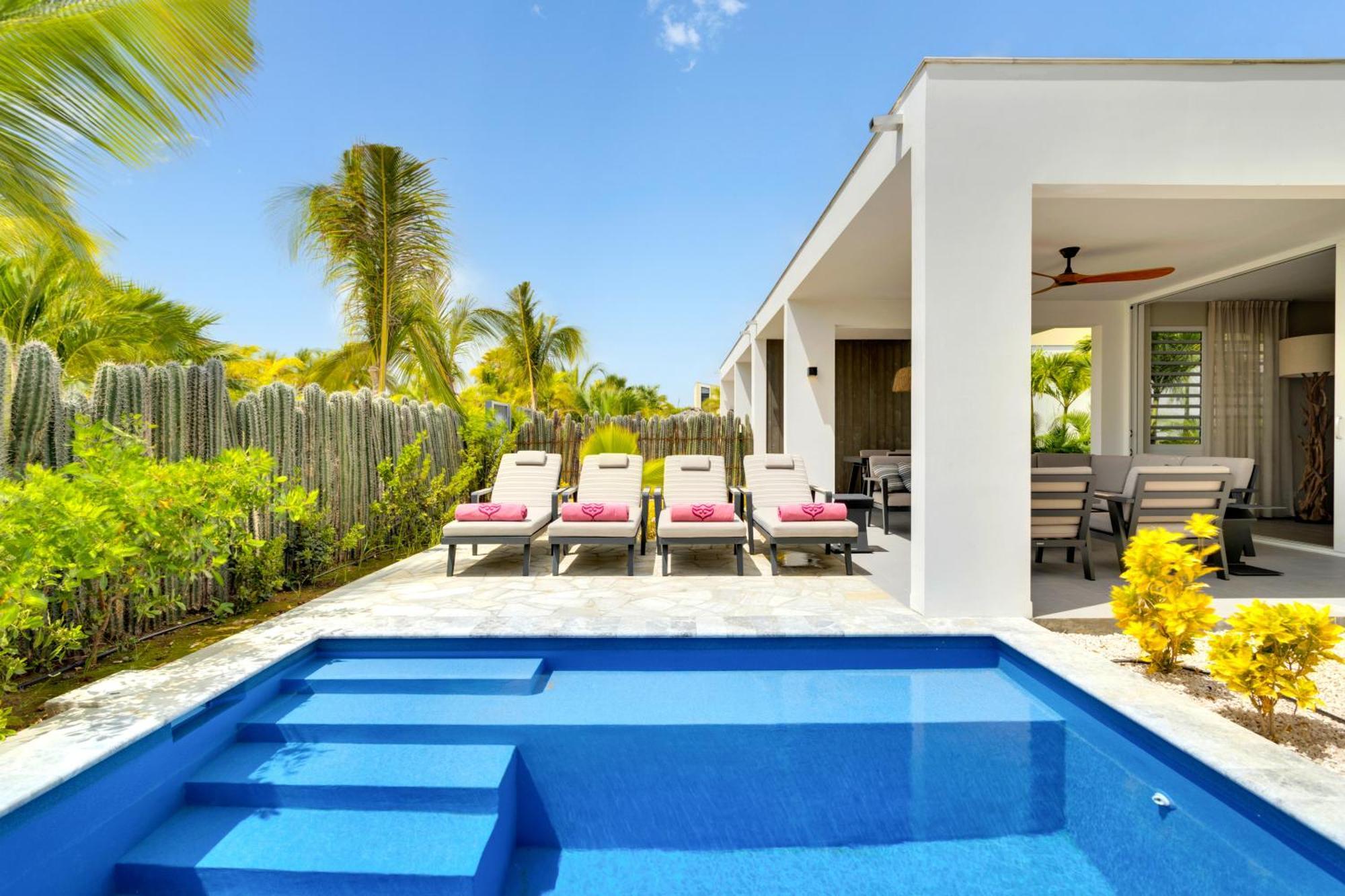 Delfins Beach Resort Bonaire, Tapestry Collection By Hilton Kralendijk Exteriör bild