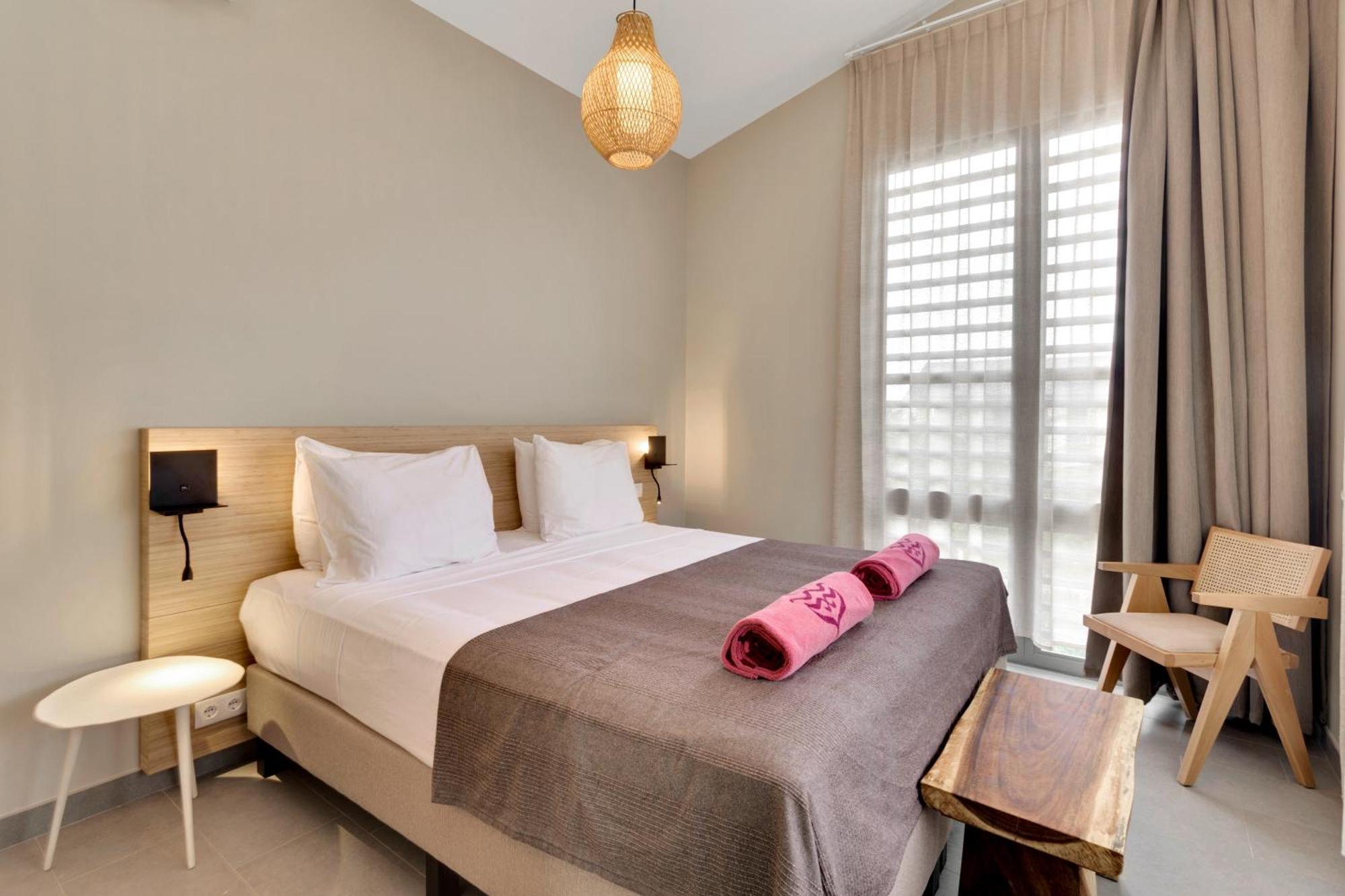 Delfins Beach Resort Bonaire, Tapestry Collection By Hilton Kralendijk Exteriör bild