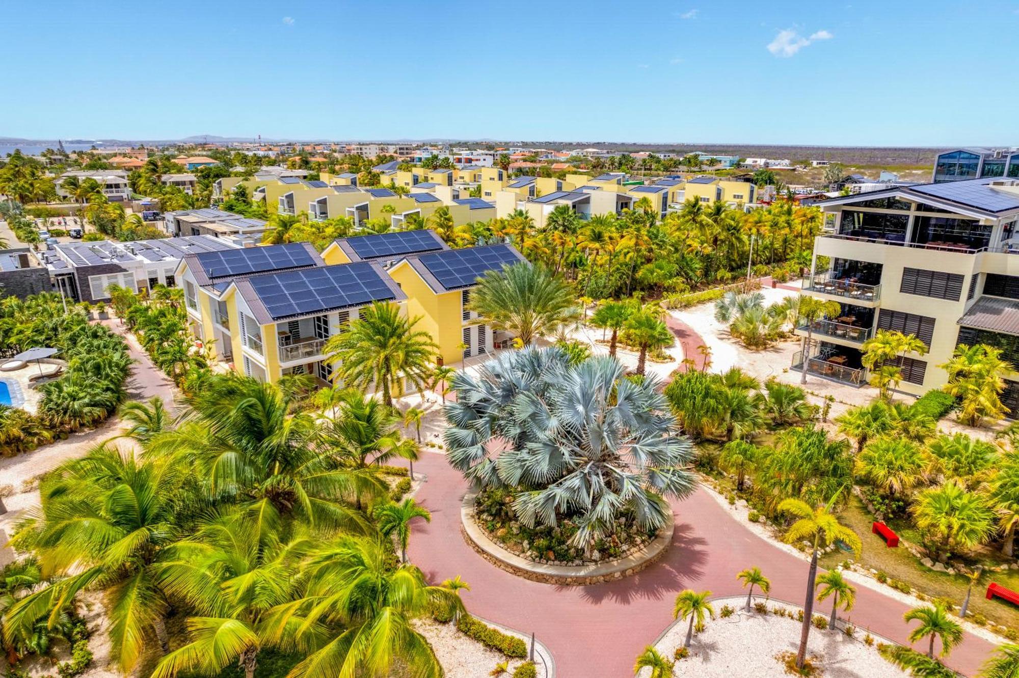 Delfins Beach Resort Bonaire, Tapestry Collection By Hilton Kralendijk Exteriör bild