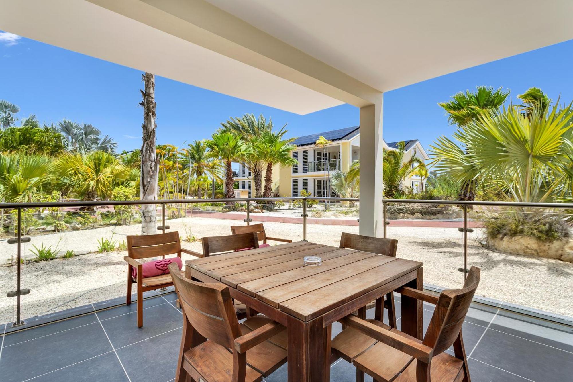 Delfins Beach Resort Bonaire, Tapestry Collection By Hilton Kralendijk Exteriör bild